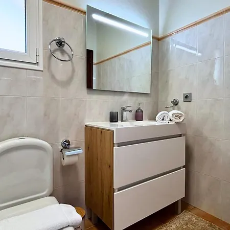 Island Loft By Sam Apartment