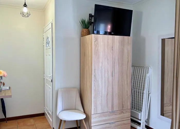 Island Loft By Sam *